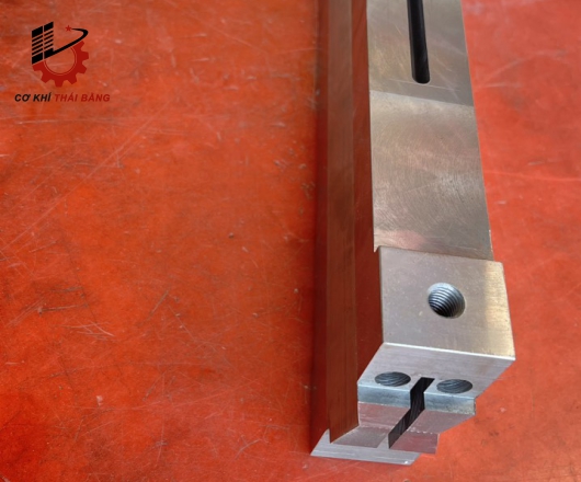 Gia công chi tiết phay tiện cnc
